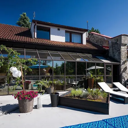 Zakamycze Guest house 3*