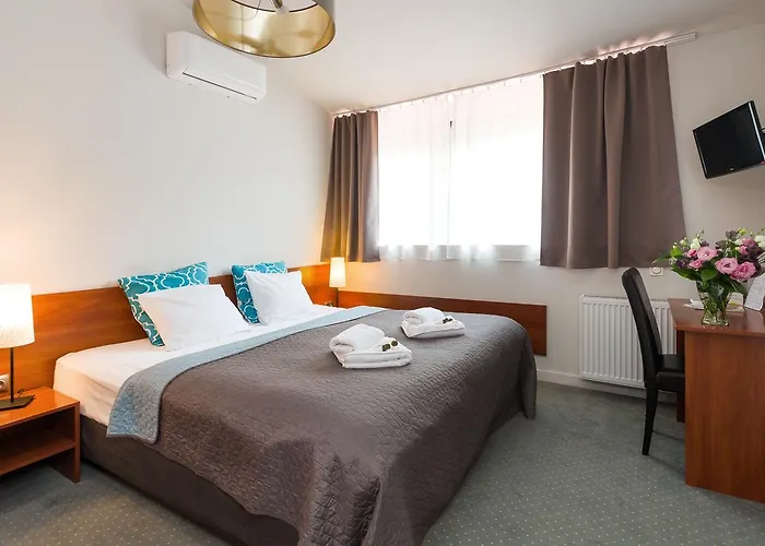 Zakamycze Πανσιόν