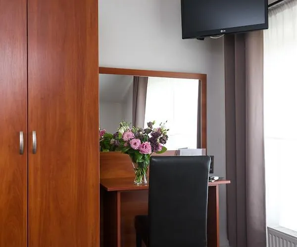 Πανσιόν Zakamycze 3*